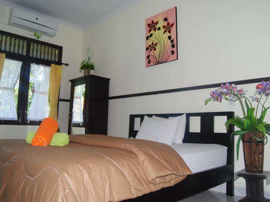 Vaccinated Staff - Oyo 3523 Gong Corner Homestay กูตา ภายนอก รูปภาพ